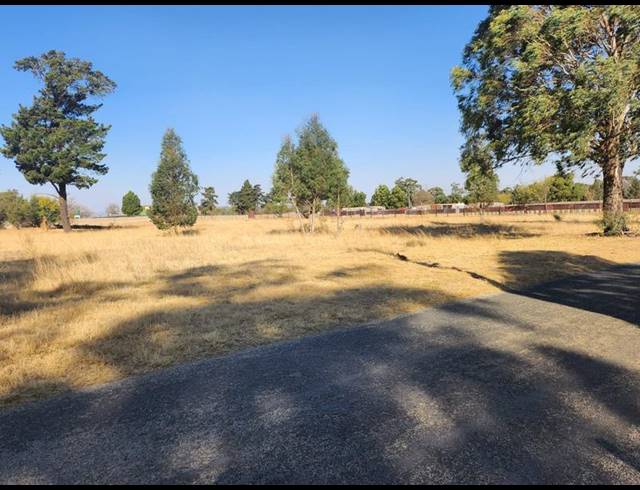 LAND FOR SALE IN WALKERVILLE CENTRAL